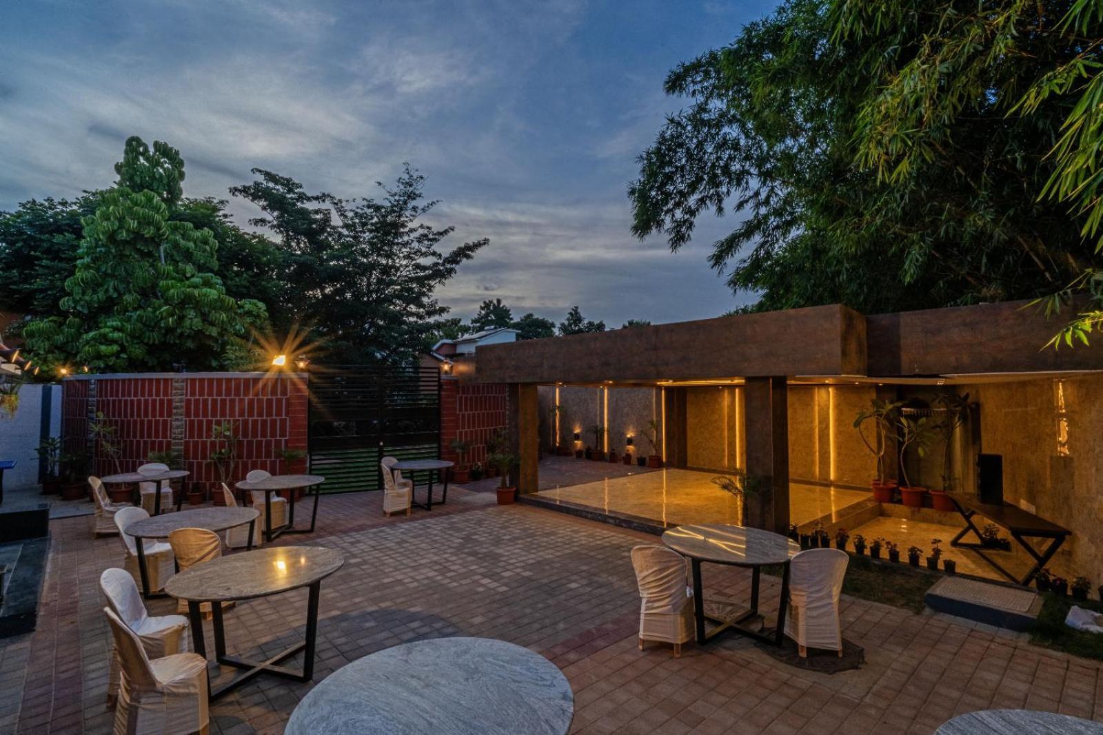 The Venue By Seasons Suites- Dod Ballāpur Dış mekan fotoğraf