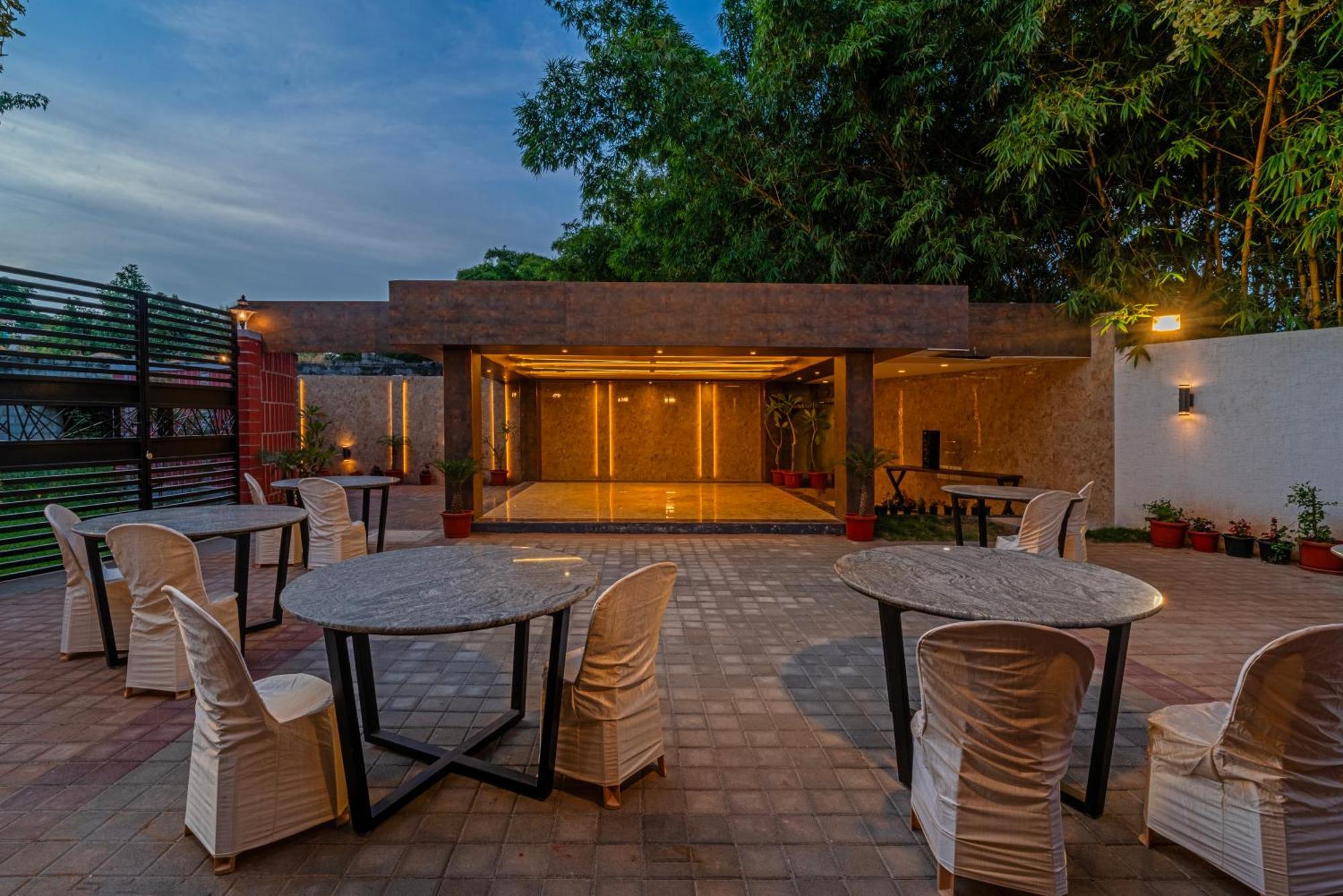 The Venue By Seasons Suites- Dod Ballāpur Dış mekan fotoğraf